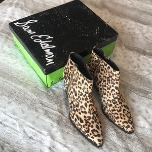 💕 Brand New 💕 Sam Edelman Calf Hair Booties 8.5